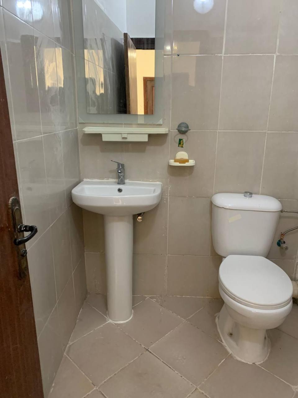 A Louer 80 M A Hay Salam - Apartment *